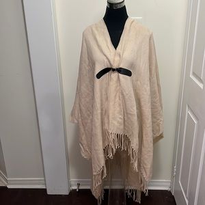 Revamped Chic Fringe Hem Poncho’s